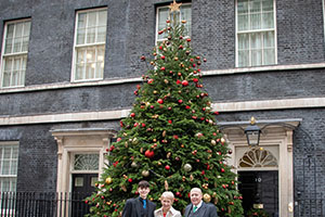 BCTGA Christmas tree competition - Downing Street 2018 – John, Linda and Jack Junor