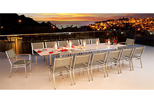outdoor living dining table