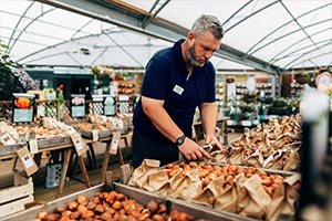 Frosts Garden Centres